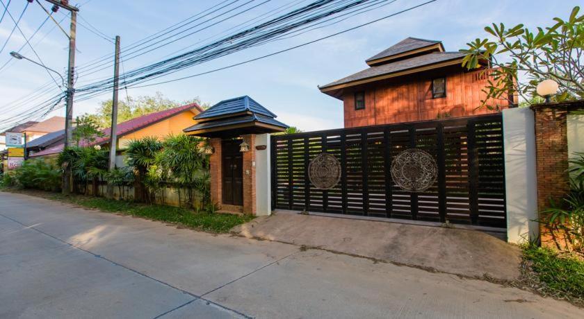 Lemon Tree Naturist Resort Naiharn Beach Phuket Exterior foto
