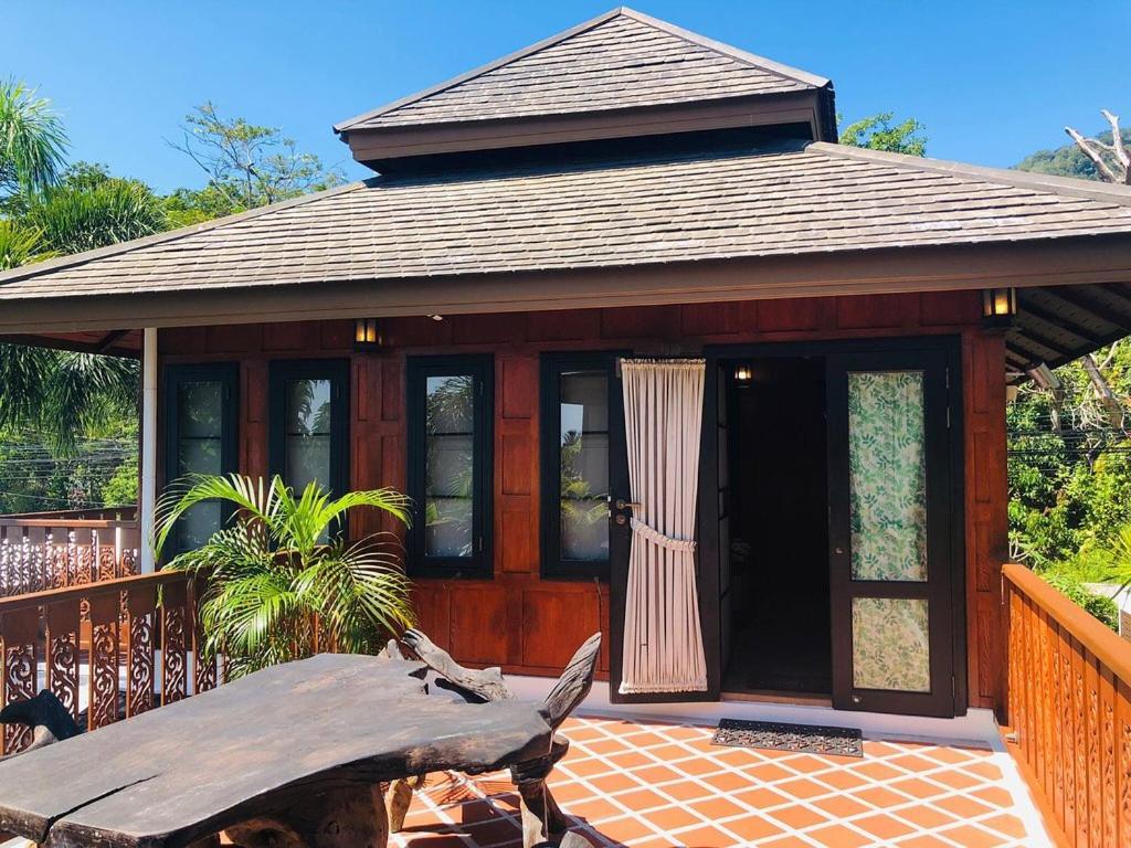 Lemon Tree Naturist Resort Naiharn Beach Phuket Exterior foto